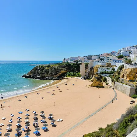 Homes White Rose Garden With 2 Terraces & 2 Swimming Pools Αλμπουφέιρα