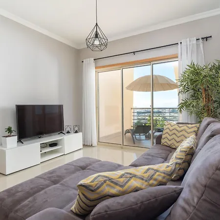 Διαμέρισμα Homes White Rose Garden With 2 Terraces & 2 Swimming Pools