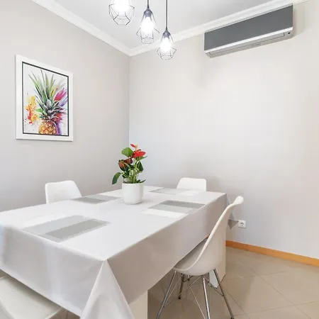 Homes White Rose Garden With 2 Terraces & 2 Swimming Pools Διαμέρισμα