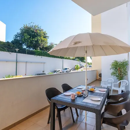 Homes White Rose Garden With 2 Terraces & 2 Swimming Pools Διαμέρισμα *