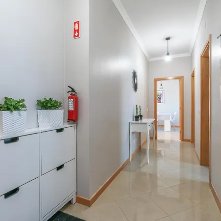 Homes White Rose Garden With 2 Terraces & 2 Swimming Pools Αλμπουφέιρα